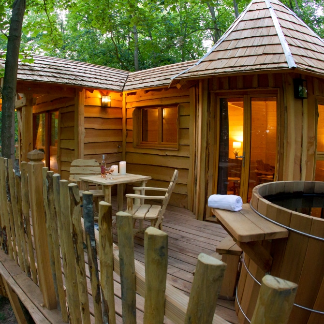 Cabanes des Grands Chênes - Raray