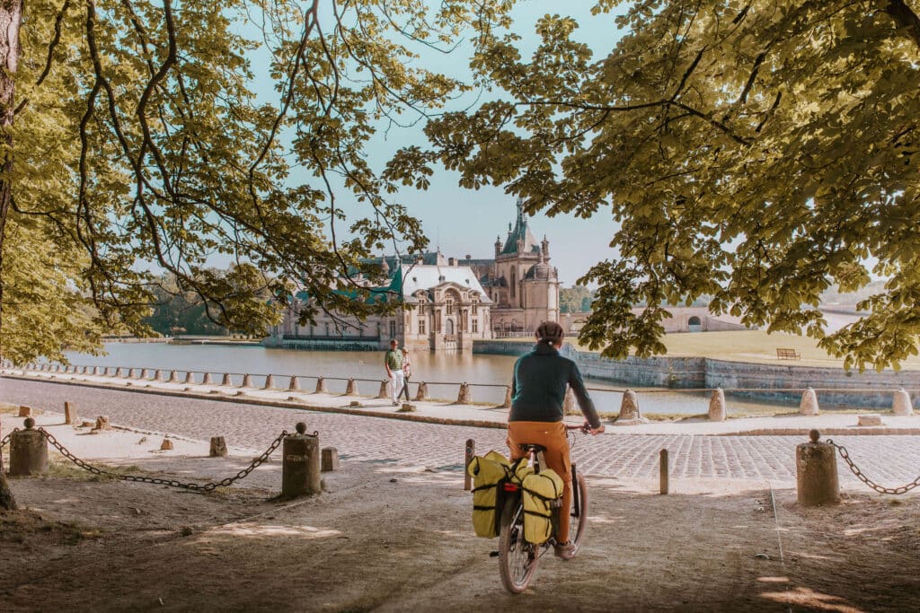 Chantilly à vélo _ Oise - photo Chrys_et_Alex_waitandsea
